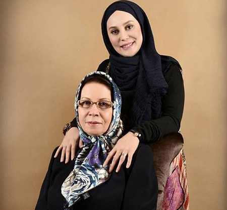 آرام جعفری و مادرش