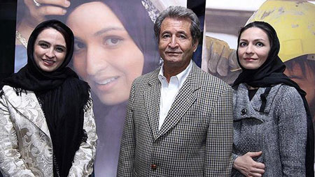 گلاره عباسی عزیز به همراه پدرش