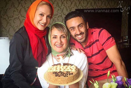 پویان و آوا گنجی در کنار مادرشون فاطمه گودرزی