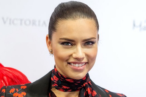 Adriana Lima (برزیل)