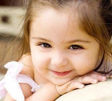 Cute-Lovely-Baby-Pictures-wallpapers-11.jpg