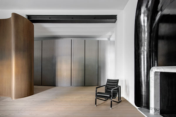 بازسازی آپارتمان و تبدیل آن به خانه مدرن با چشم اندازی از برج ایفل