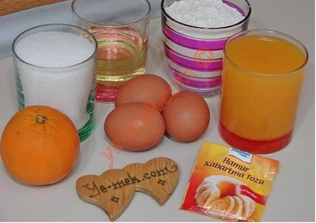 چگونه سس پرتقال و گردو برای سالاد سبزیجات تهیه کنیم؟