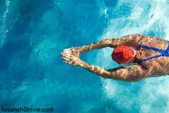چگونه شناگران تازه کار به شیوه صحیح شنا کنند
