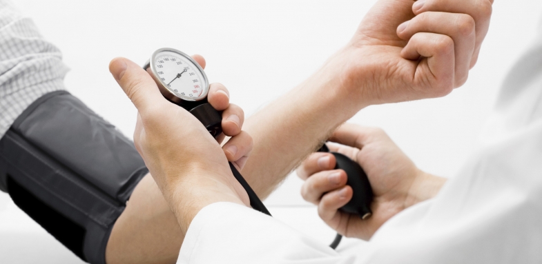 کنترل فشار خون بالا در منزل