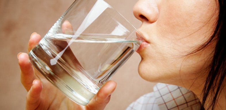مزایای نوشیدن آب برای بدن
