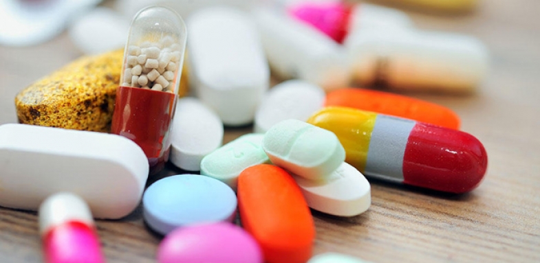 عوارض مصرف مکمل ها با دیگر داروها