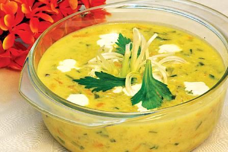 پخت سوپ پیازچه و قارچ و با استفاده از سبزیجات مفید دیگر