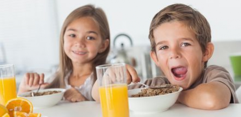 فواید مصرف صبحانه متعادل برای دانش آموزان