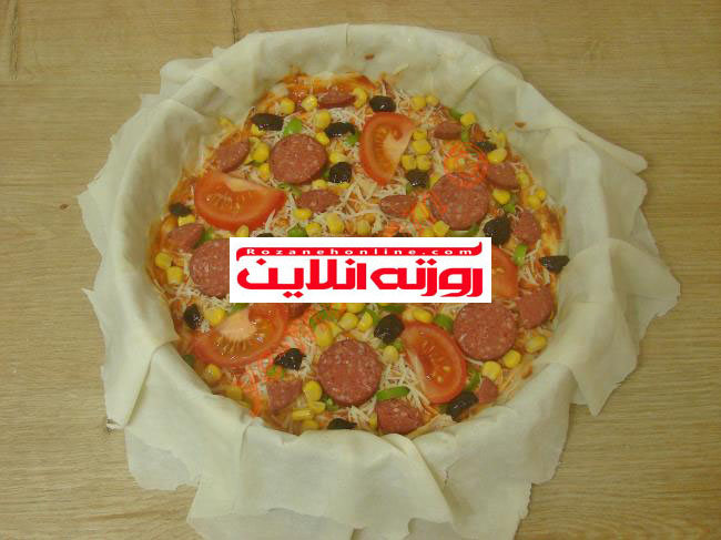 چگونه از خمیر یوفکا پیتزا درست کنیم