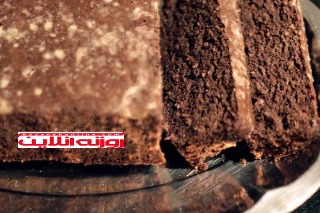 چگونه کیک کاکائویی بدون شکر و روغن درست کنیم ؟