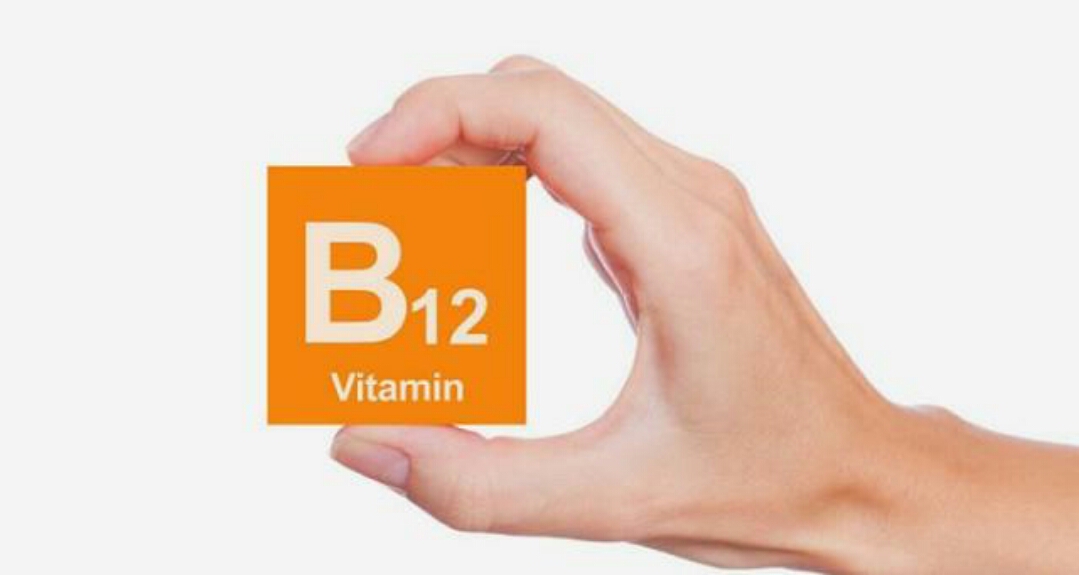 آشنایی با نشانه های کمبود ویتامین B12 در بدن