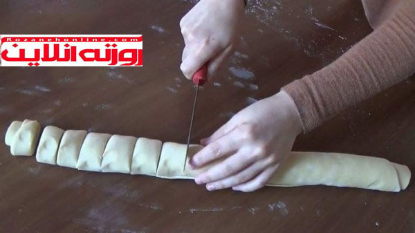 چگونه شیرینی بادام بورا درست کنیم